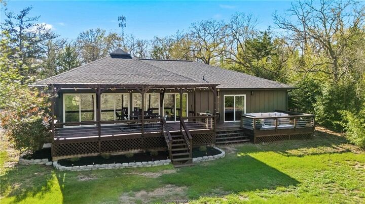 Property Photo: 8052 Perry Lane TX 77845