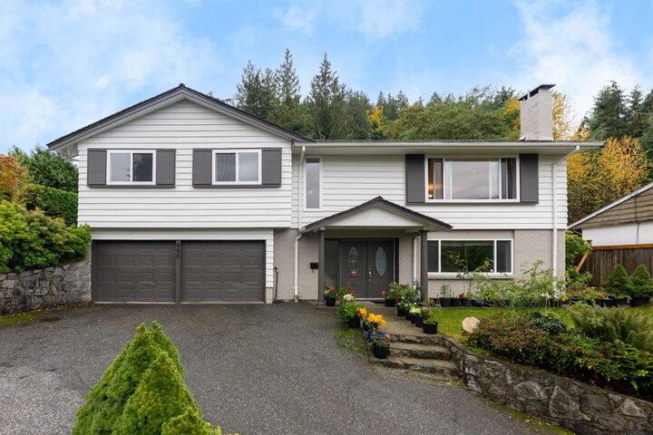 Property Photo: 850 Jefferson Avenue BC V7T 2A4