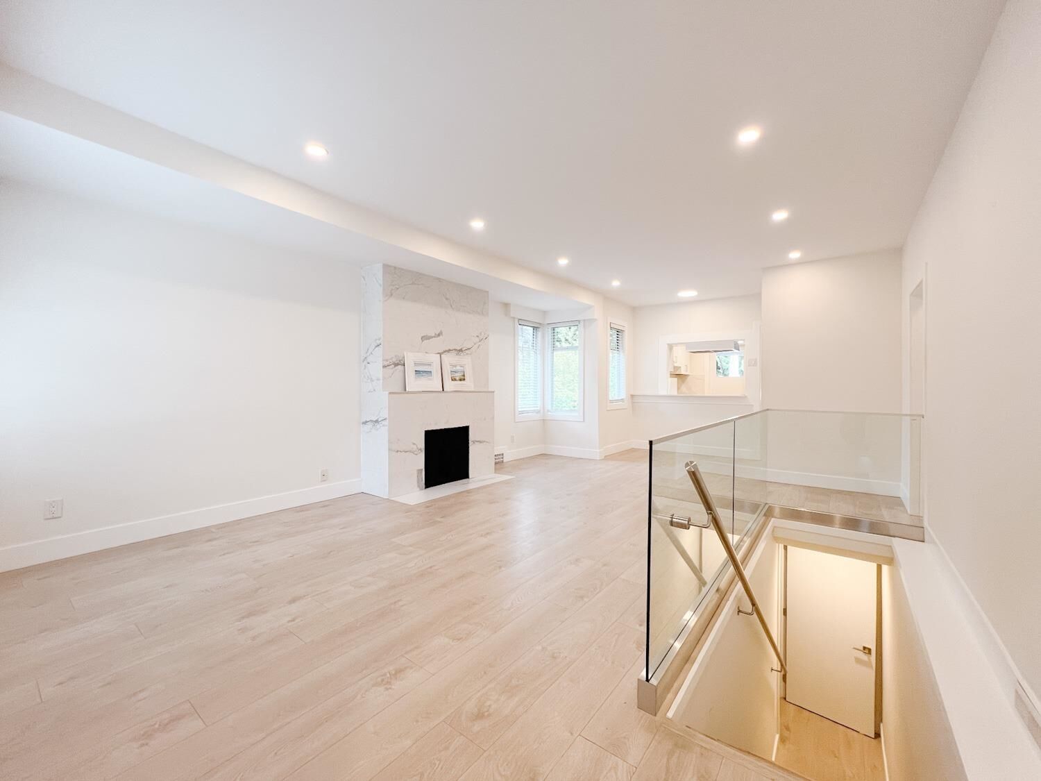 Property Photo:  1472 Fulton Avenue  BC V7T 1P1 