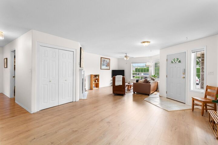 Property Photo: 7292 Elm Road 10 BC V0M 1A2