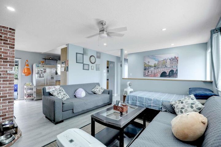 Property Photo: 15033 Ashby Place BC V3S 5G2