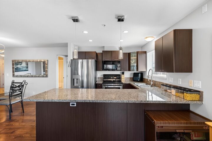 5488 198 Street 412 — photo 1