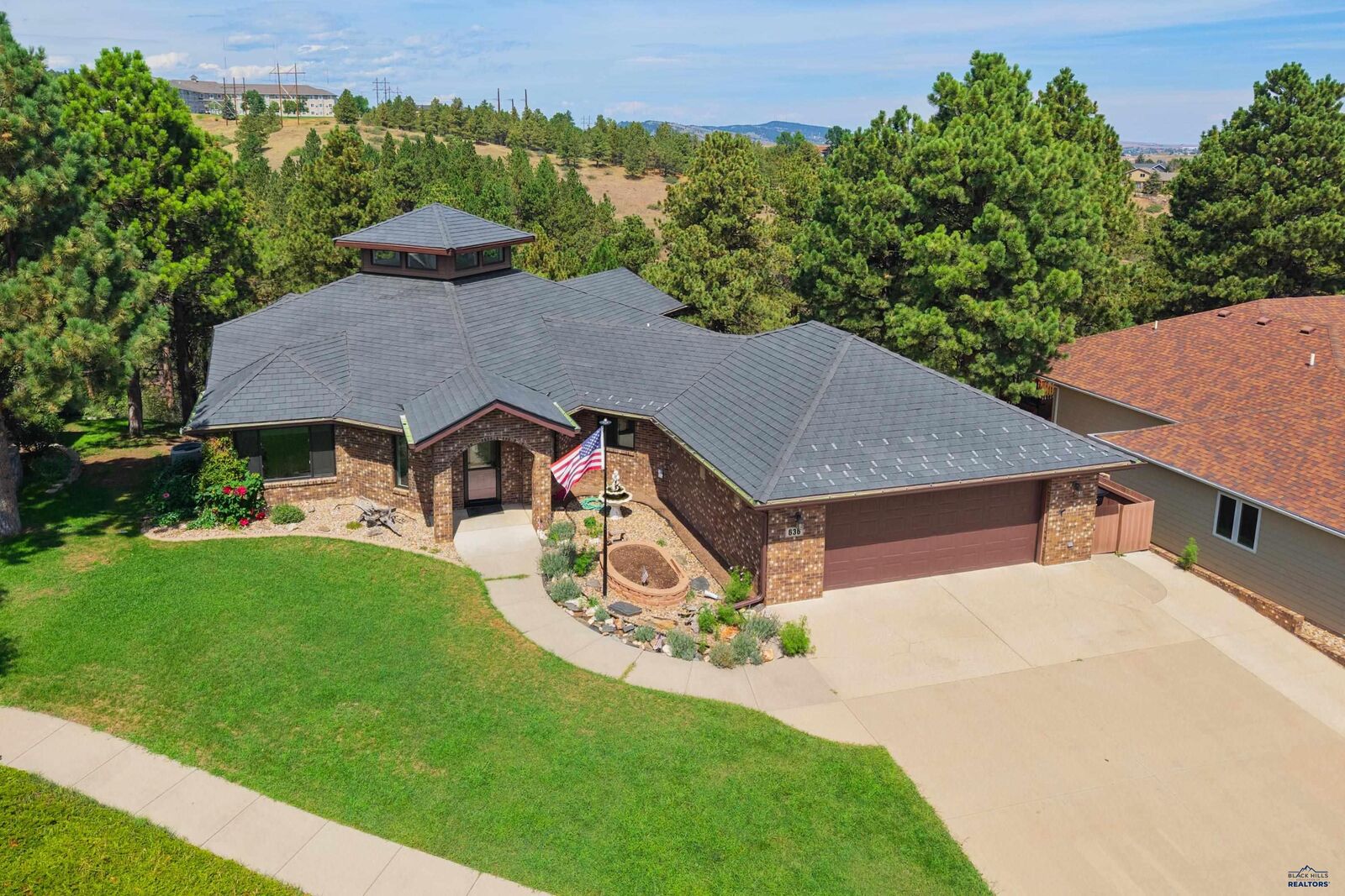 Property Photo: 636 Texas SD 57701