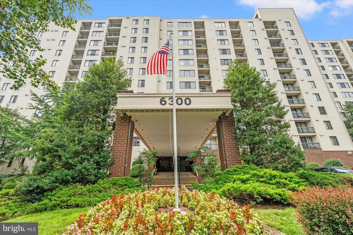 Property Photo:  6300 Stevenson Avenue 1120  VA 22304 