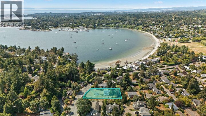 Property Photo:  3934 Telegraph Bay Road  BC V8N 4H7 