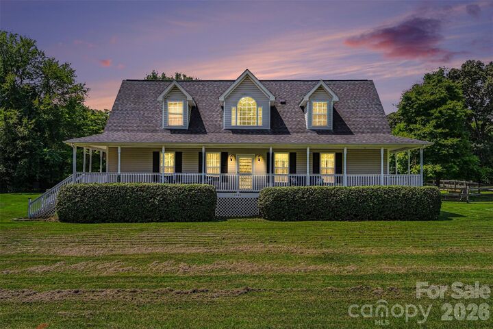 Property Photo: 1945 Rhyne Road NC 28034