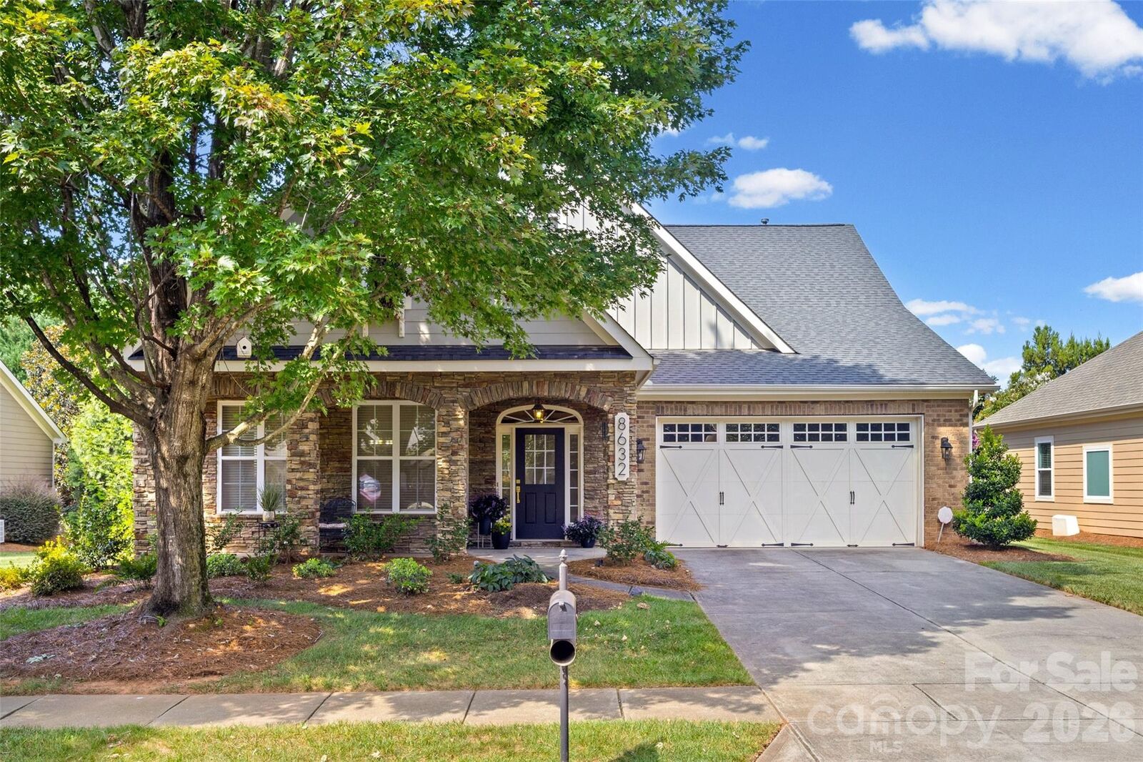 Property Photo: 8632 Sequoia Grove Lane NC 28214