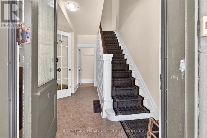 Property Photo: 166 Alma Avenue ON K7R 1T8