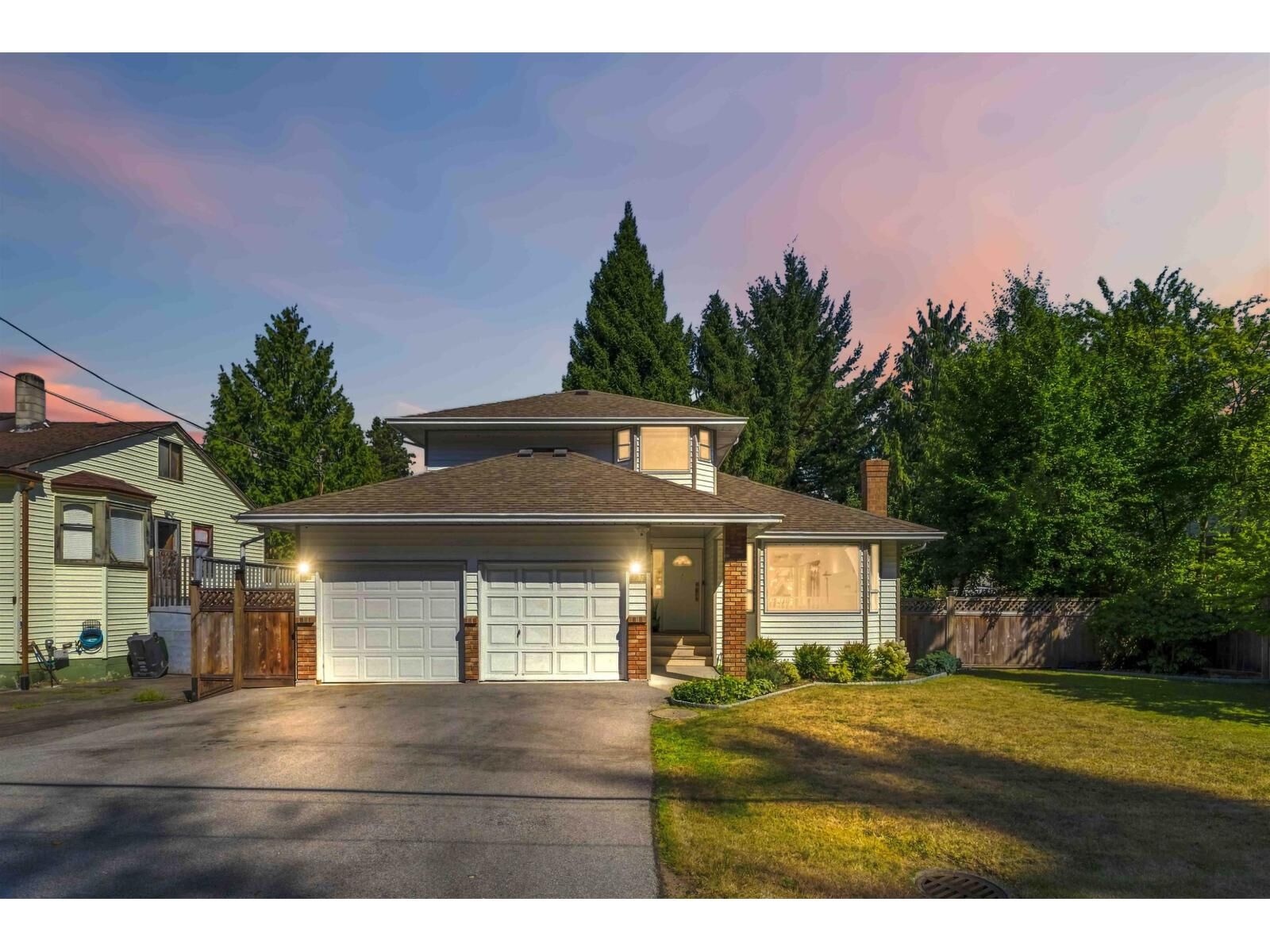 Property Photo:  10220 146 Street  BC V3R 3S9 