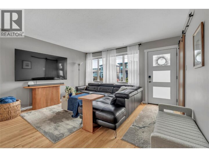 Property Photo: 367 Douglas Avenue BC V2A 2V1