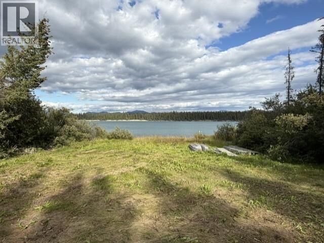 Property Photo:  22 Tagish River Road  YT Y0B 1T0 