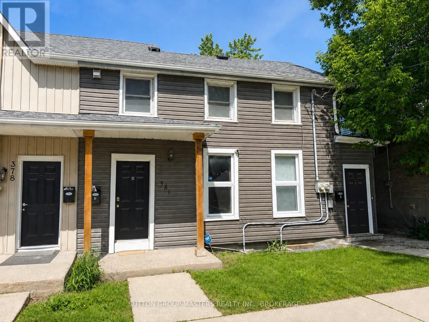 Property Photo:  380 Barrie Street  ON K7K 3T4 