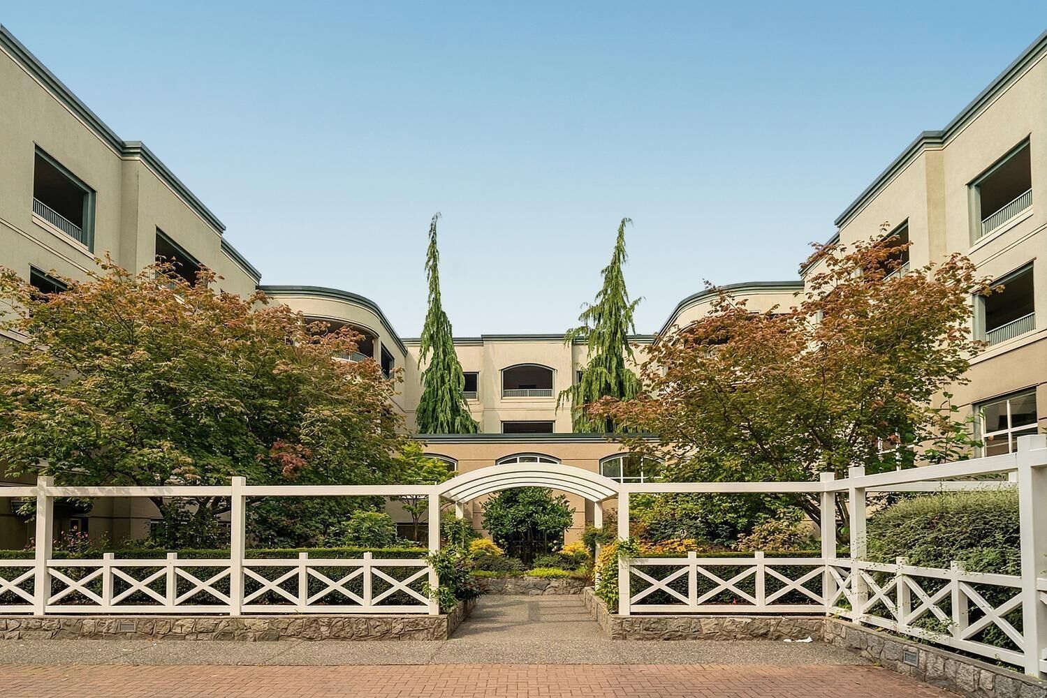 Property Photo:  1725 128 Street 203  BC V4A 3V2 