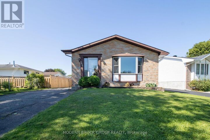 Property Photo:  1610 Kensington Parkway  ON K6V 6J2 