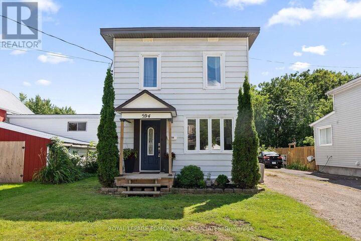 594 Isabella Street — photo 1