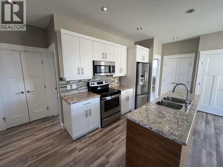 Property Photo:  8215 88 Avenue  BC V1J 0N9 