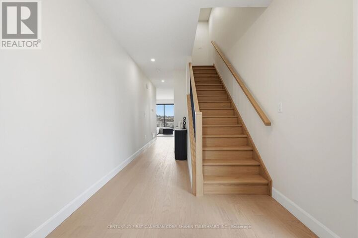 Property Photo:  2314 Darwin Crescent  ON N6P 0J6 