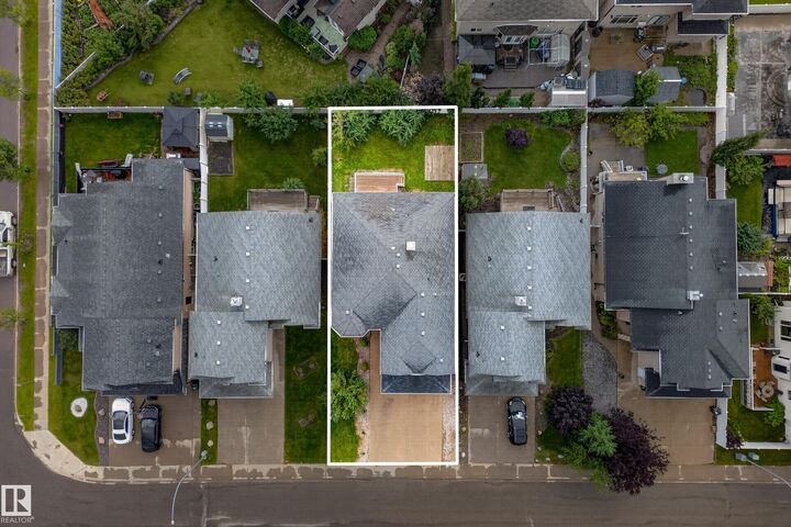 Property Photo: 7111 169 Avenue NW AB T5Z 0B5