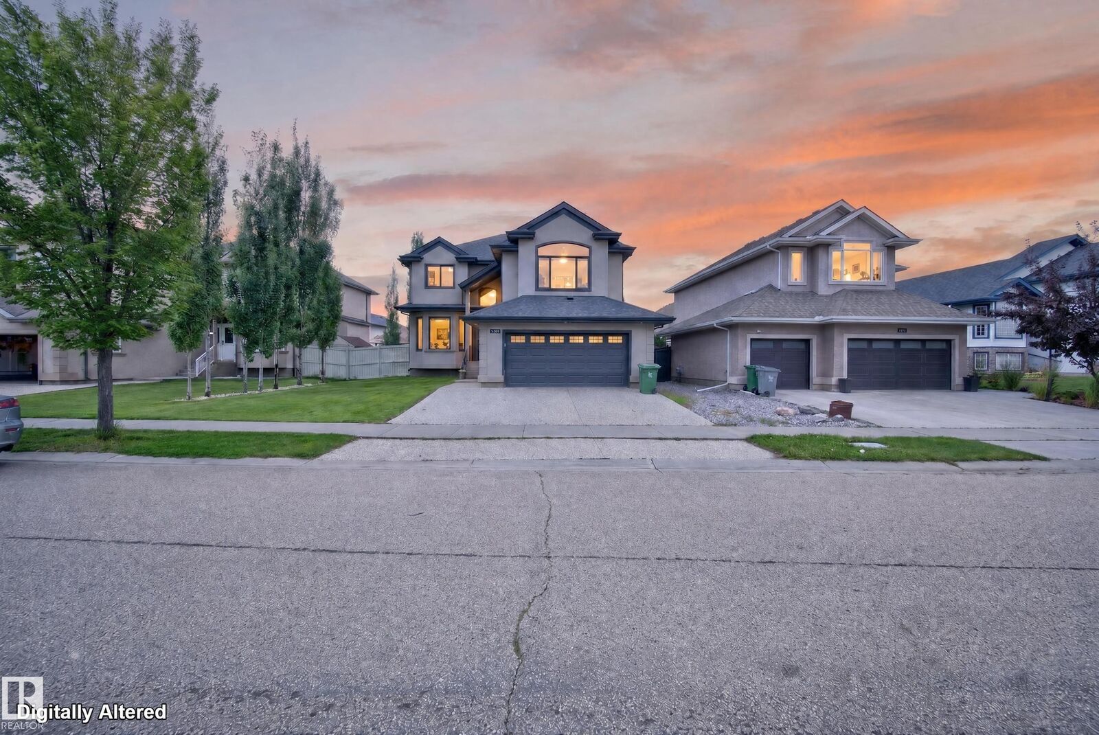 Property Photo:  3006 Montrose Boulevard  AB T4X 0C1 