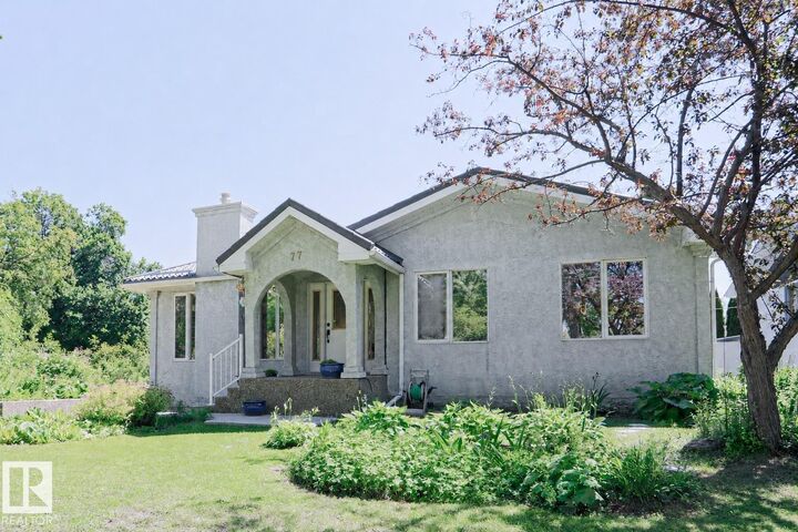 Property Photo:  77 Sunset Boulevard  AB T8N 0P2 