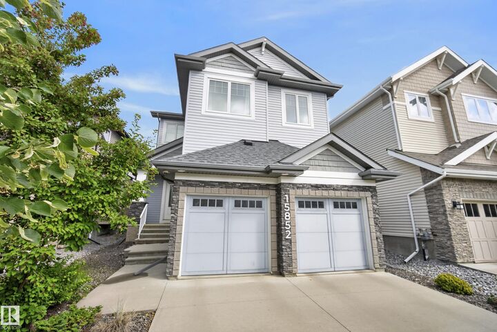 Property Photo:  15852 10 Avenue SW  AB T6W 2H2 