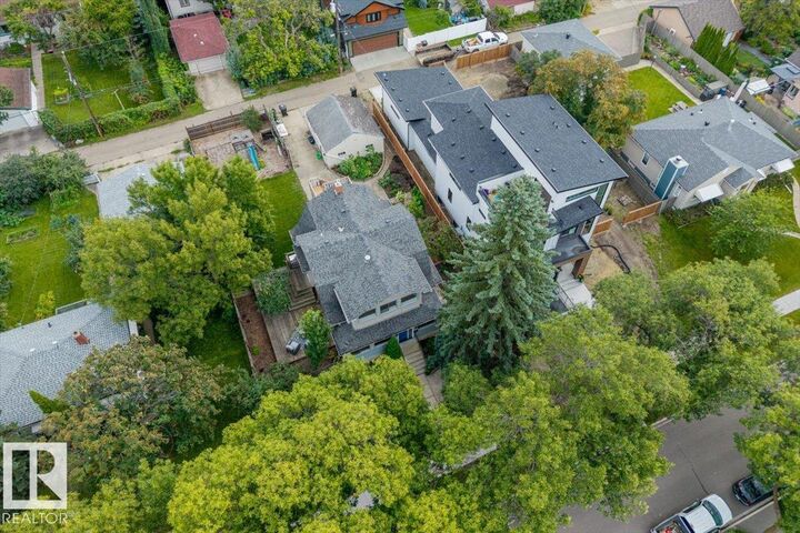Property Photo:  11429 64 Street NW  AB T5W 4H8 