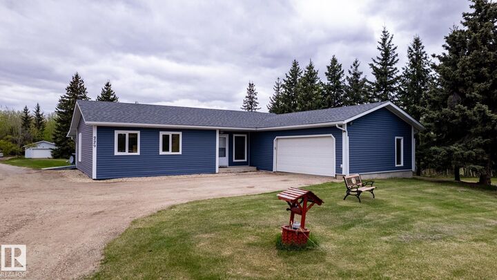 Property Photo:  22450 Twp Road 514 229  AB T8C 1H5 
