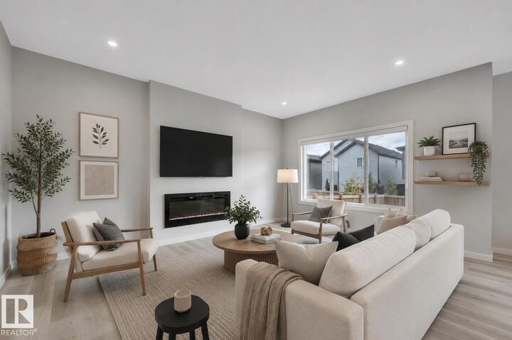 Property Photo: 17 Cerbat Crescent AB T8H 2Z5