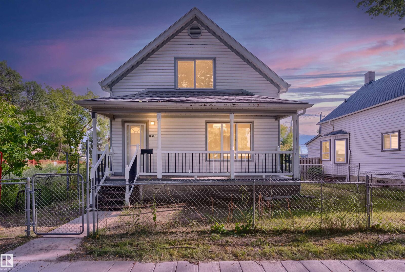 Property Photo: 12337 128 Avenue NW AB T5L 3G6