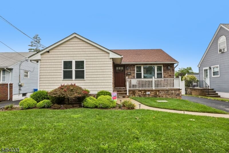 Property Photo: 114 Hobart Ave NJ 07070