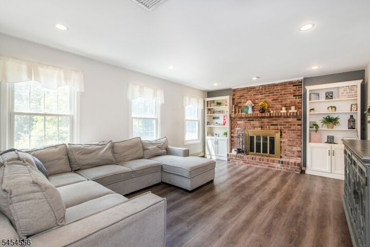 Property Photo:  23 Lee Hill Rd  NJ 07821 