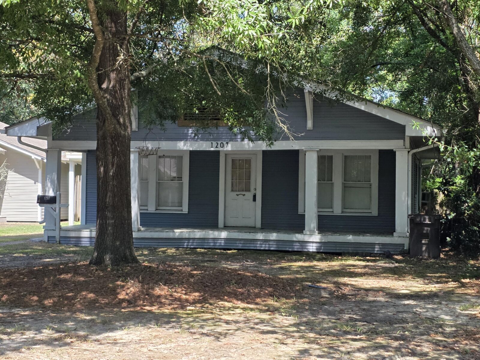 Property Photo:  1207 Adeline St.  MS 39401 