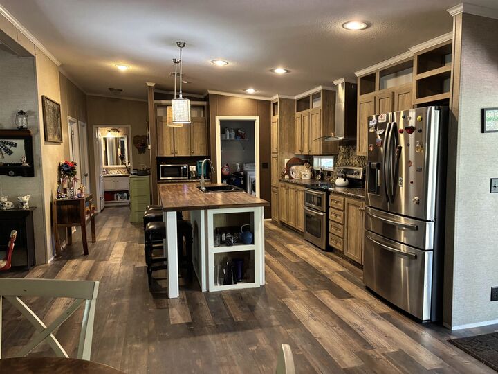 Property Photo:  2814 Hare Rd.  TX 75644 