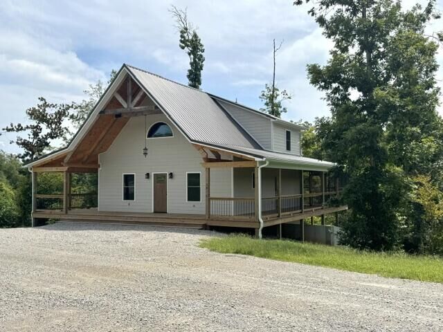 Property Photo: 381 Pumpkin Creek Circle KY 42629