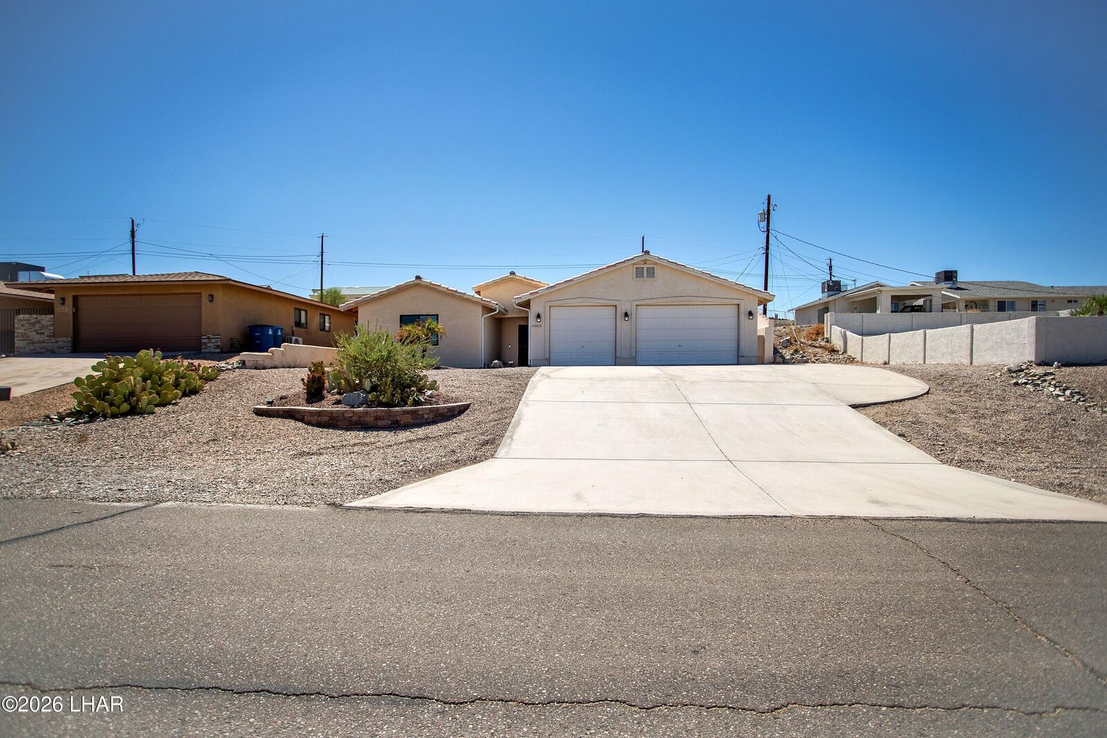 Property Photo:  3010 Talley Dr  AZ 86404 