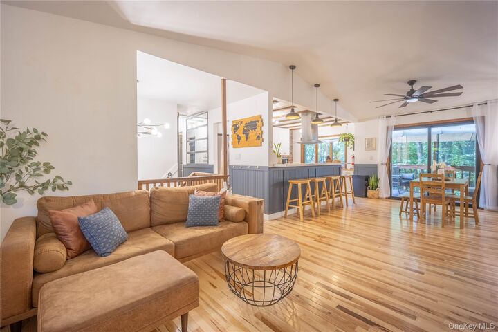 Property Photo:  3 Lauretta Drive  NY 12528 