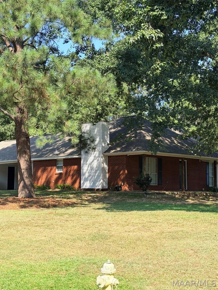 Property Photo: 246 Richfield Road AL 36022