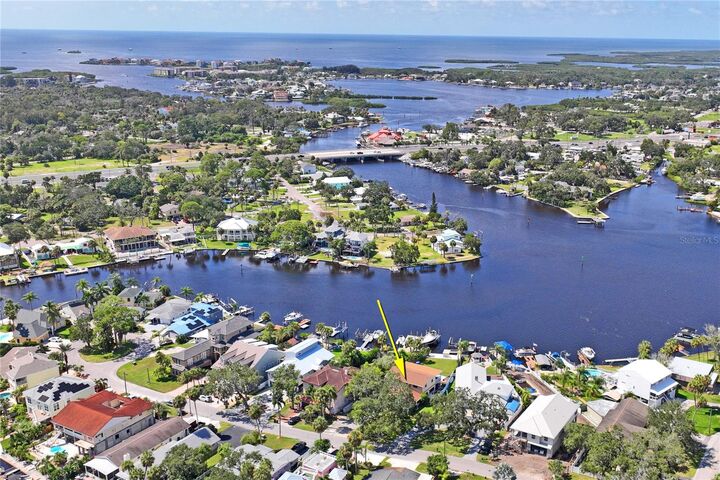 Property Photo:  5531 Manatee Point Drive  FL 34652 