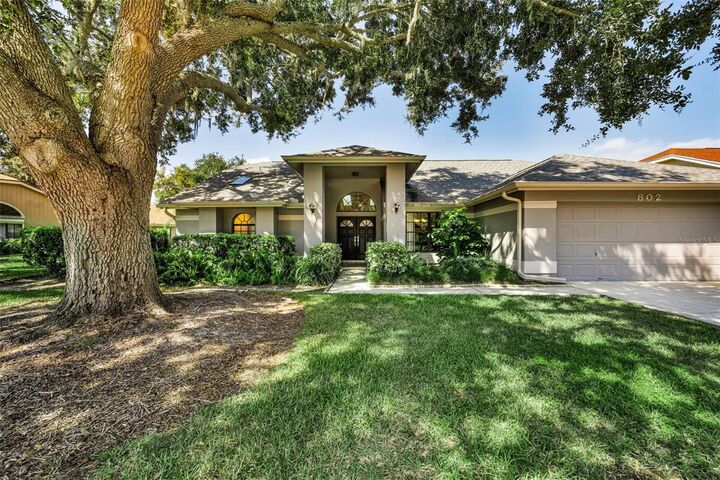 Property Photo:  802 Centerwood Drive  FL 34688 