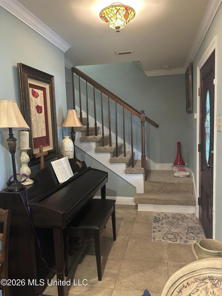 Property Photo: 2421 Washington Avenue MS 39567