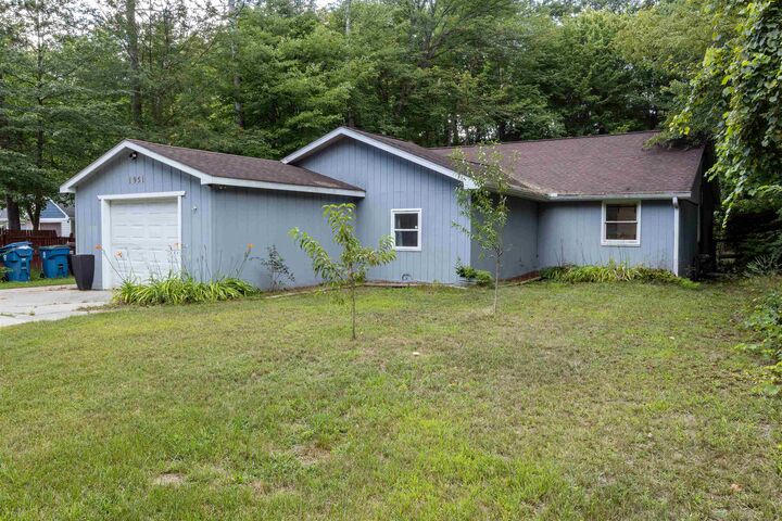 Property Photo: 1951 N Hope Road MI 48642