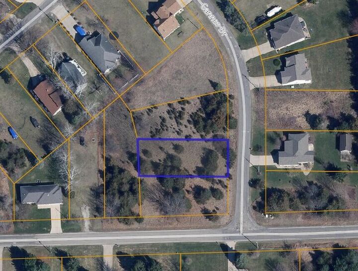 Property Photo:  104 Cannes Drive  MI 49230 