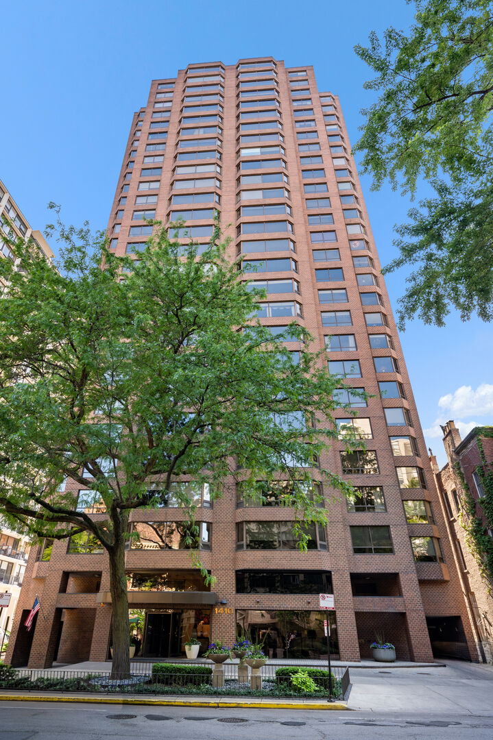Property Photo:  1410 N State Parkway 27B  IL 60610 