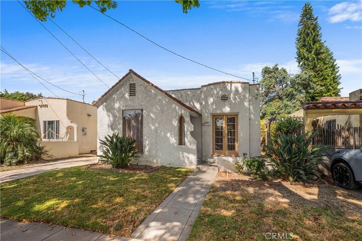 Property Photo: 6771 California CA 90805