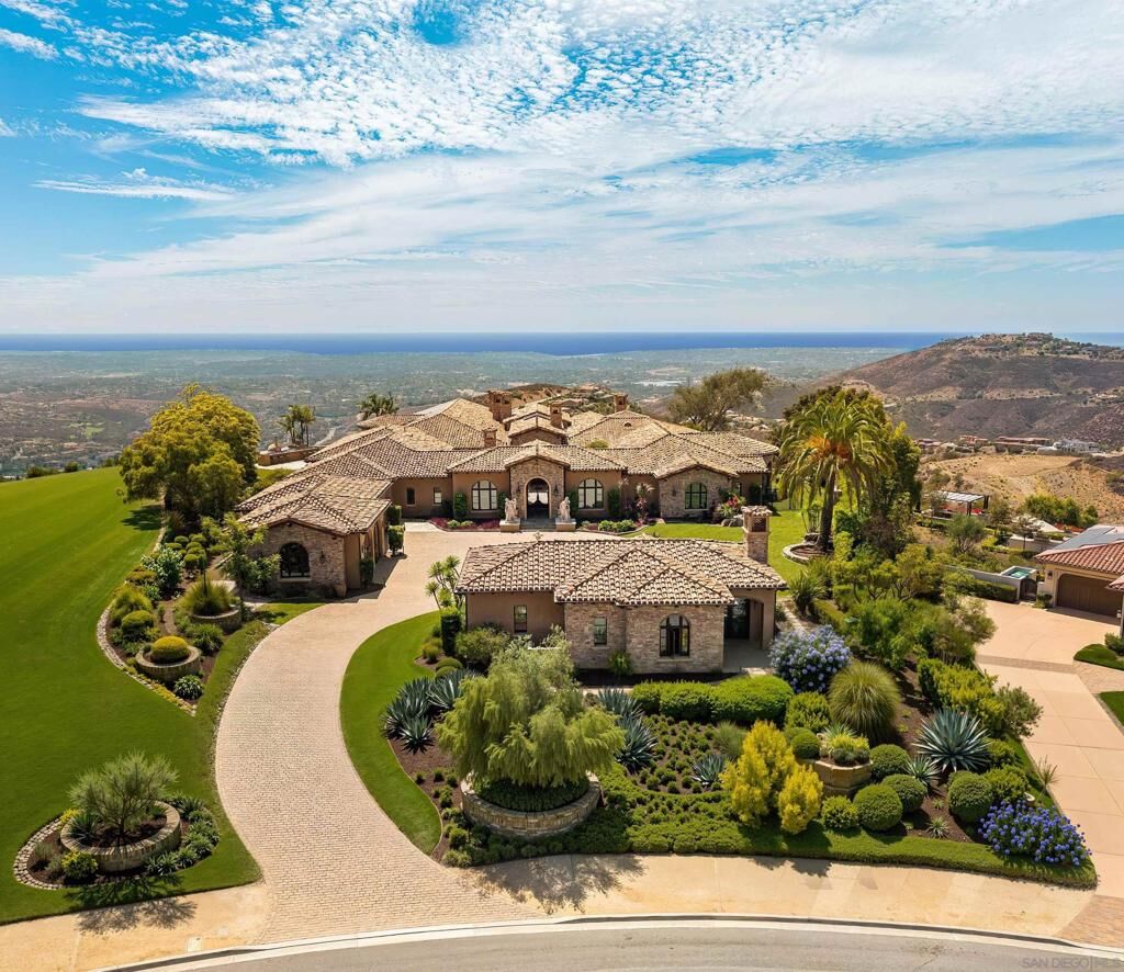 Property Photo:  8619 Via Rancho Cielo  CA 92067 