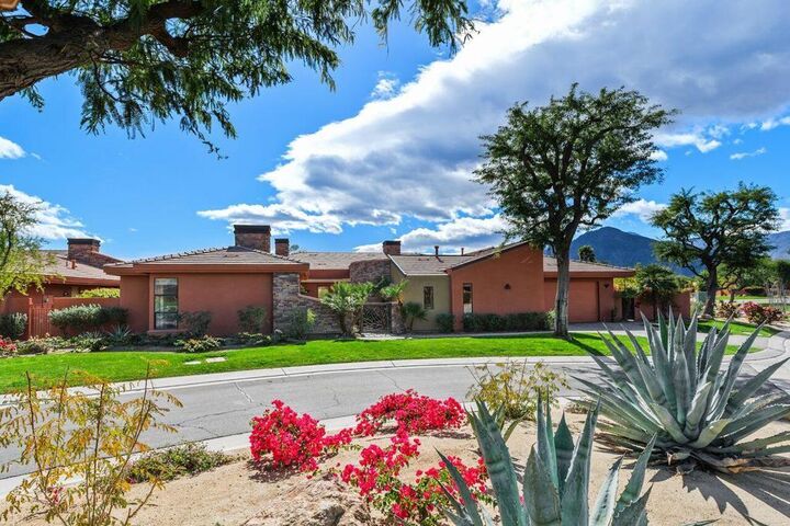 Property Photo:  50220 Via Puente  CA 92253 