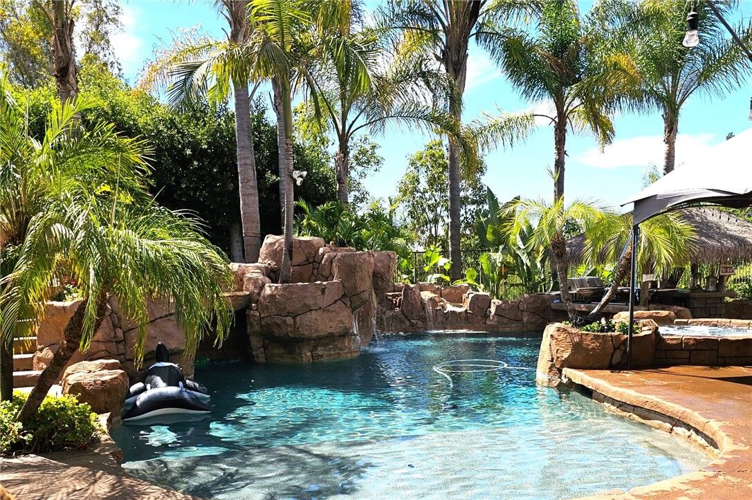 Property Photo: 20 Clydesdale Drive CA 92694