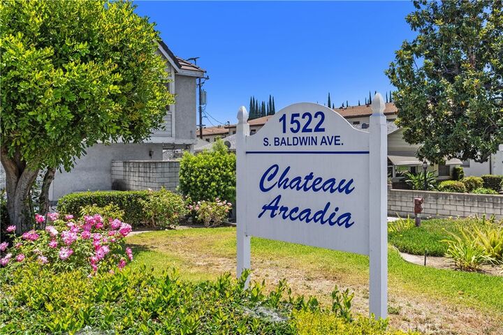 Property Photo:  1522 S Baldwin Avenue 10  CA 91007 