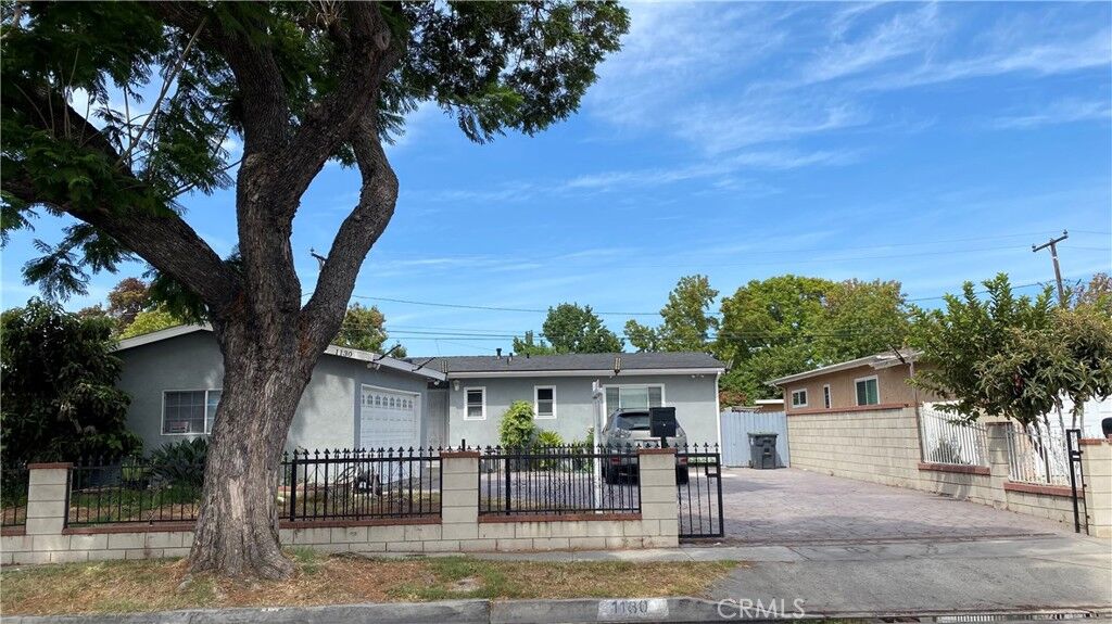 Property Photo: 1130 S Douglas Street CA 92704