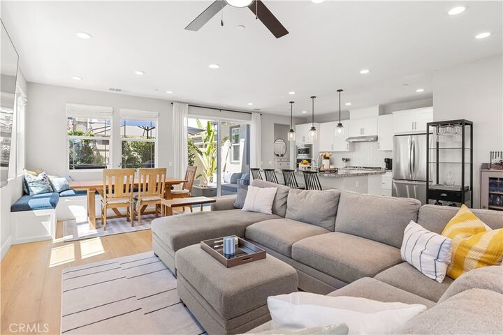 Property Photo:  32672 Brunello Way  CA 92591 